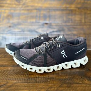 On Cloud 5 Black/White Running Athletic Shoes 59.97919,  Men’s Size 10.5